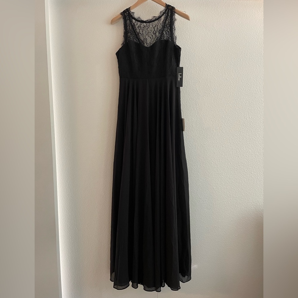 *Never worn* Black Floor Length Formal Dress with Lace Detail